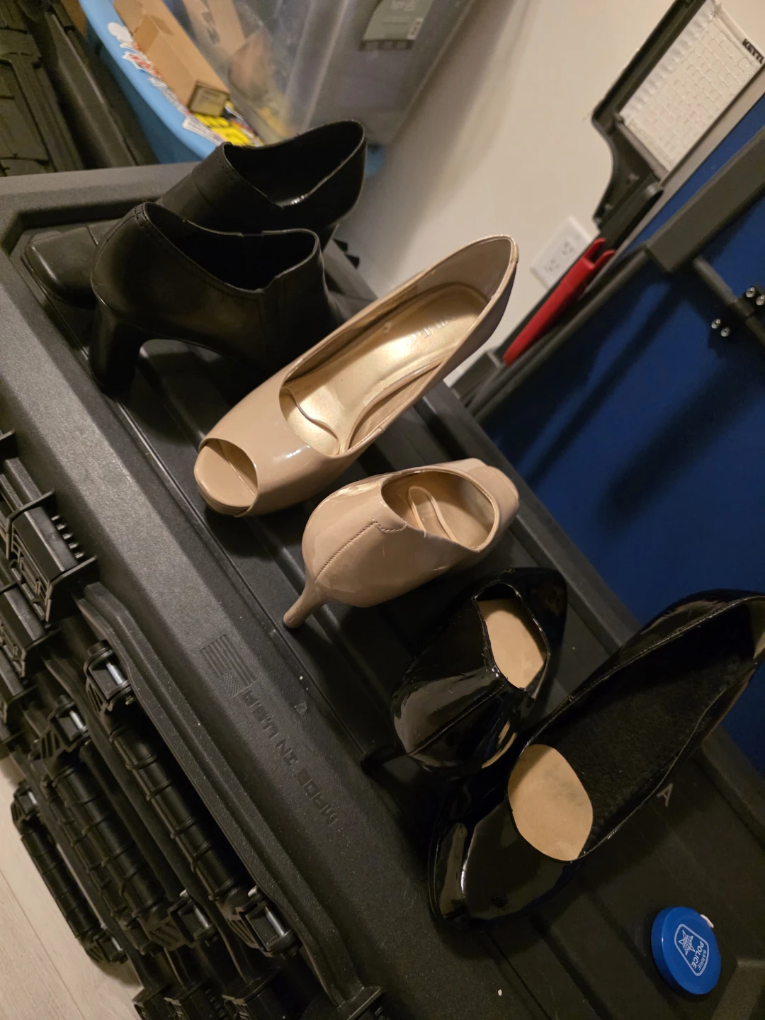 Womens shoes