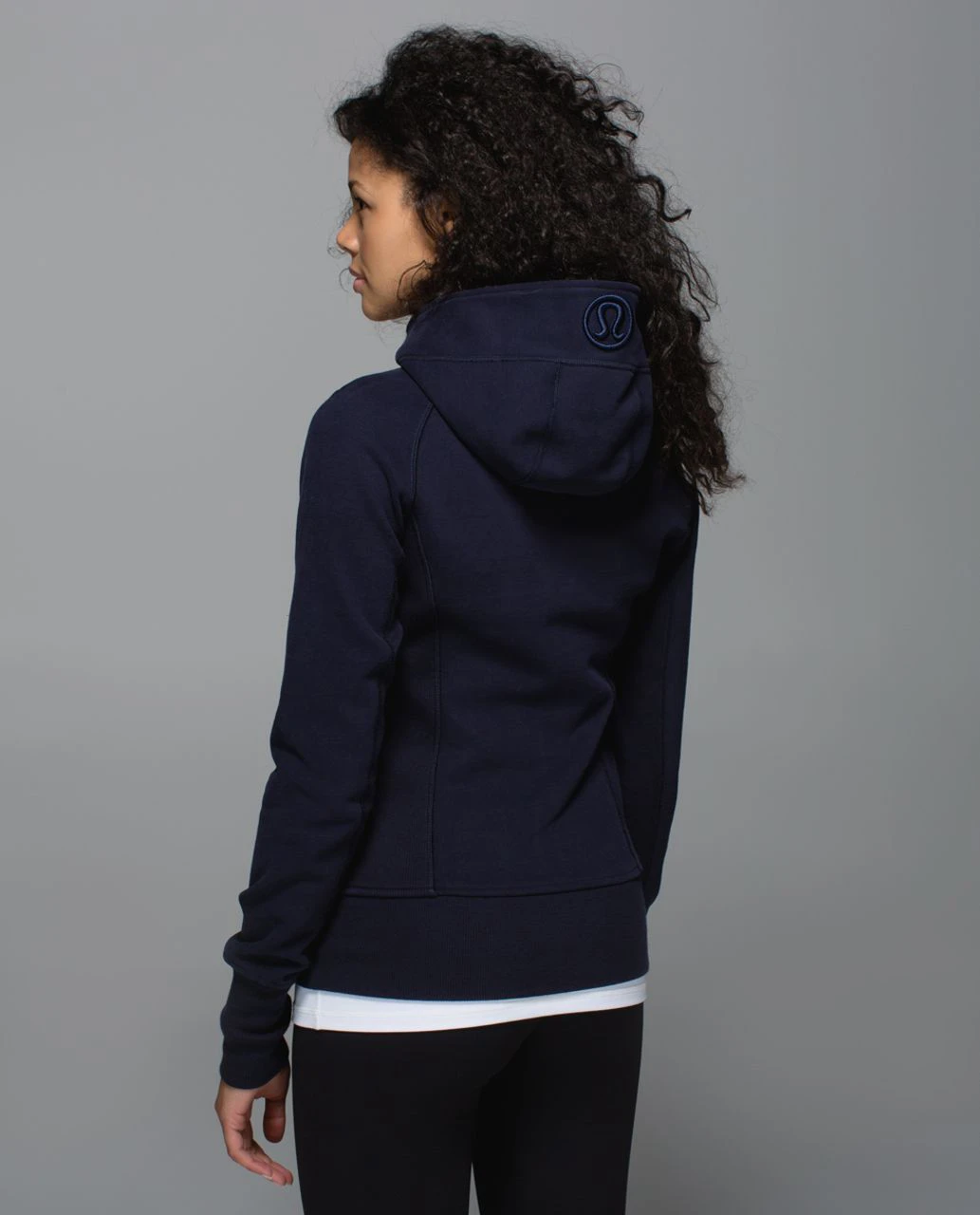 Lululemon Scuba Hoodie II - Size 6 - photo 2