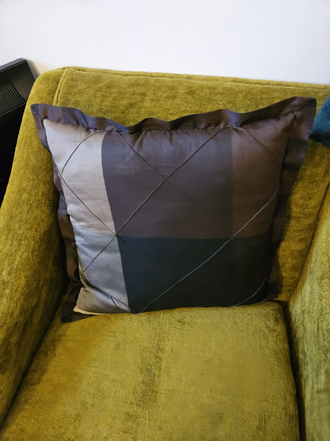 Decorative Throw Pillows - photo 2