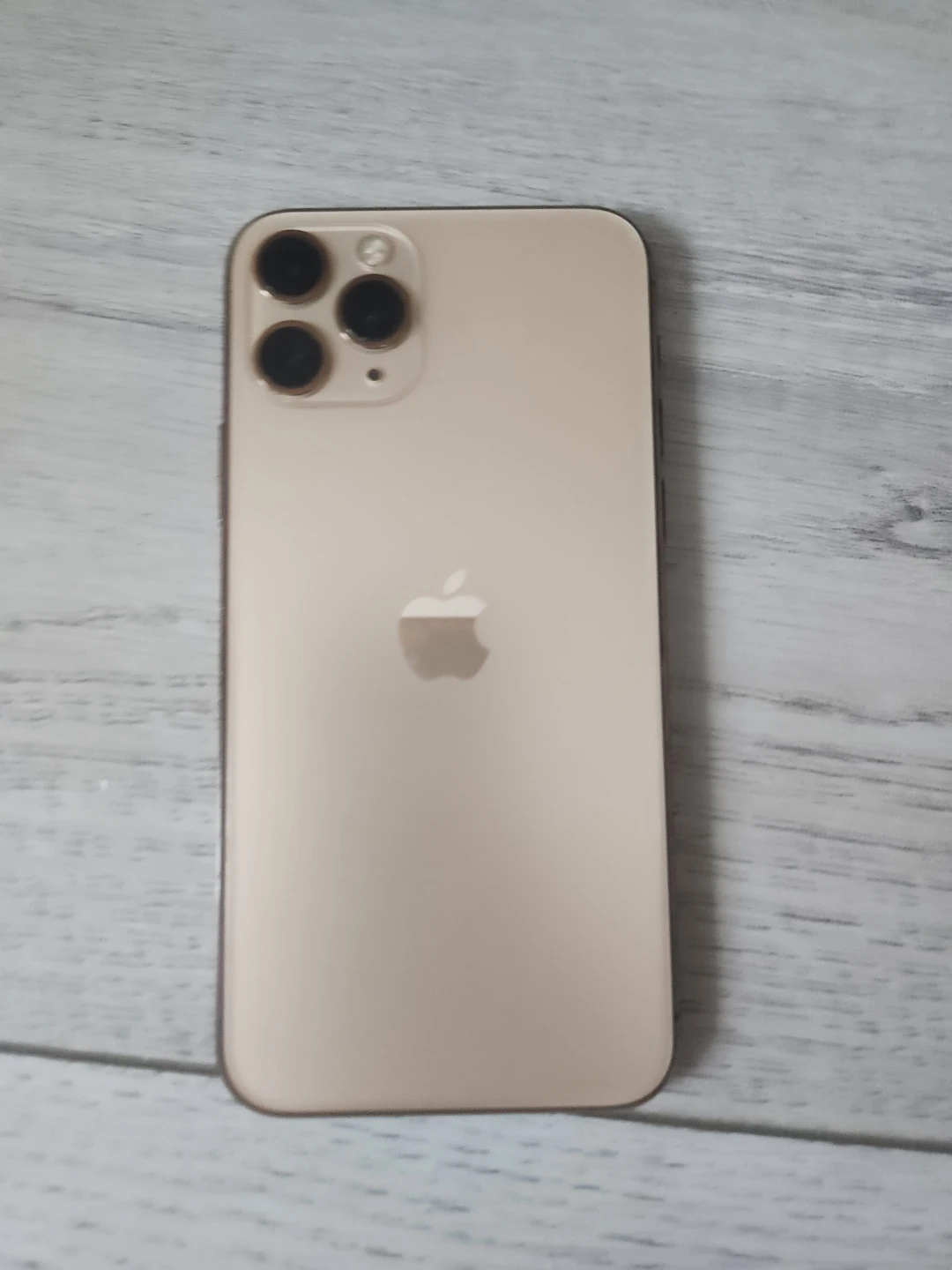 Apple iPhone 11 Pro Max Gold 256 gb 73% baterry - photo 2