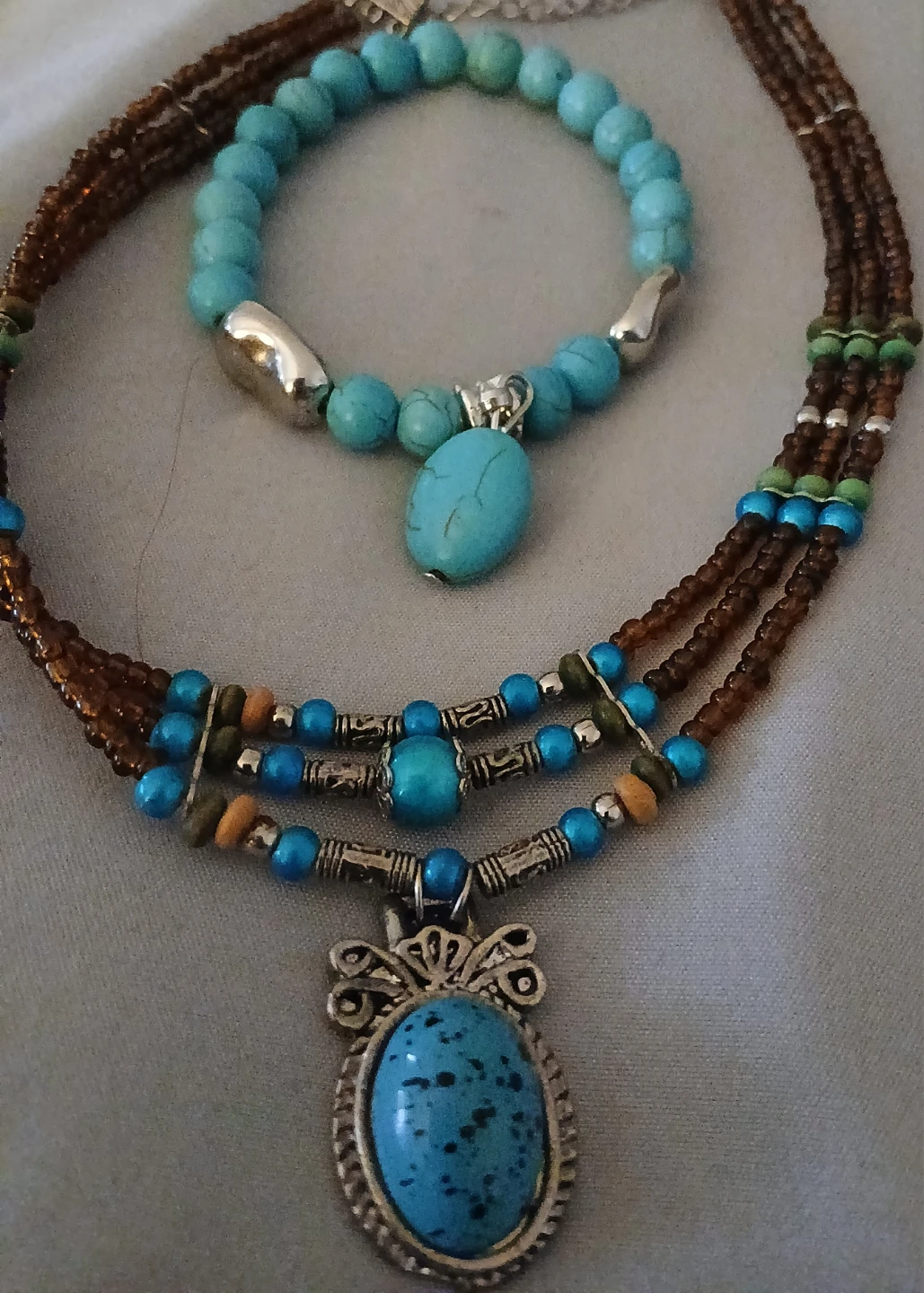 Turquoise Beaded Necklace and Bracelet Set - photo 3