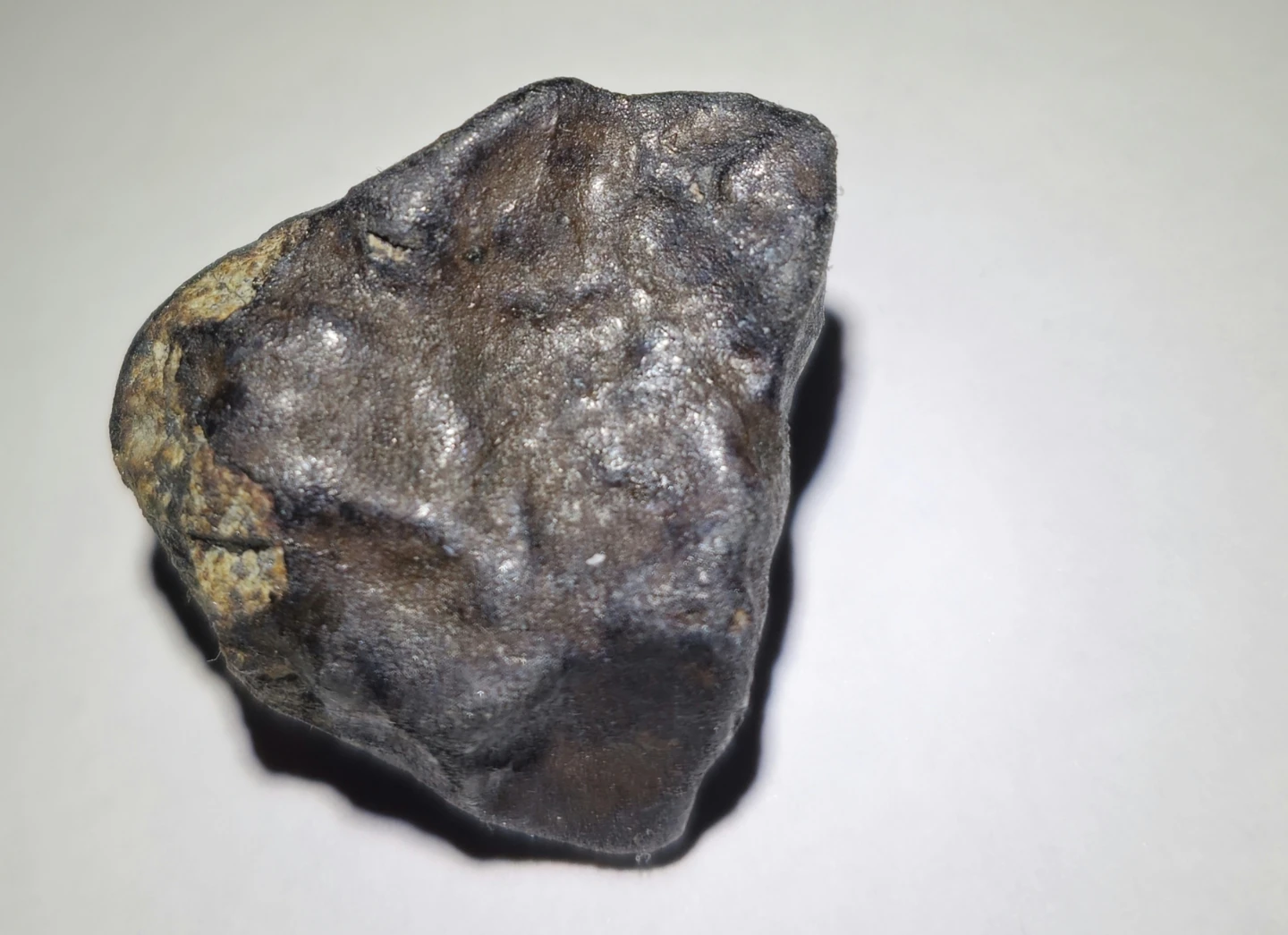 Beautifully designed custom meteorite display stand