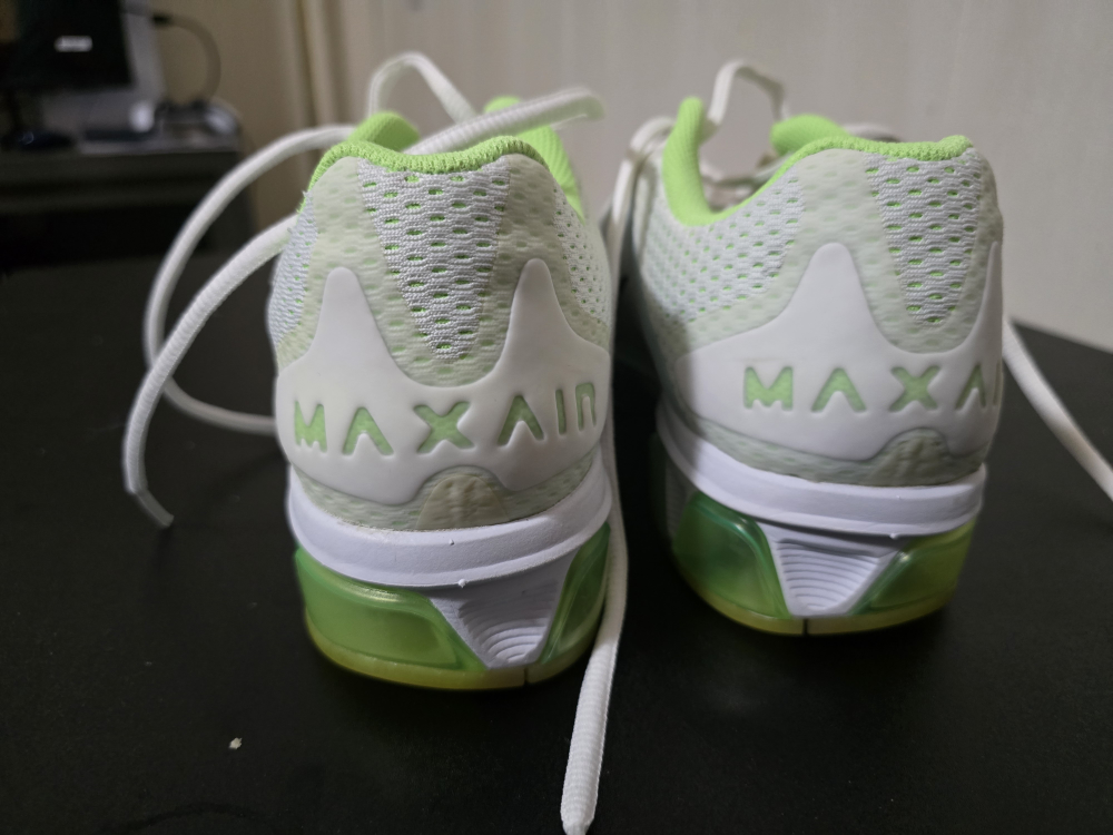 Nike Air Max Running Shoes - photo 2