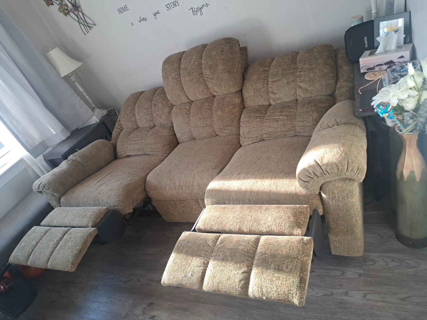 Brown Fabric Reclining Sofa - photo 3