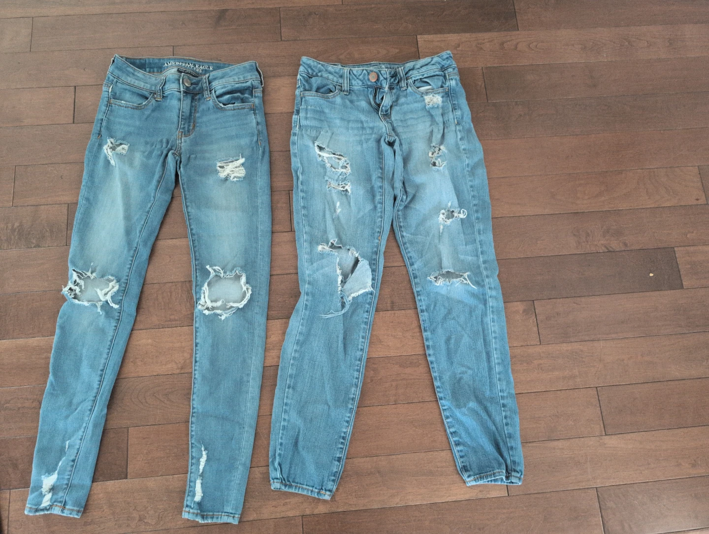 American Eagle Outfitters Women's Jeans (2 pairs)
