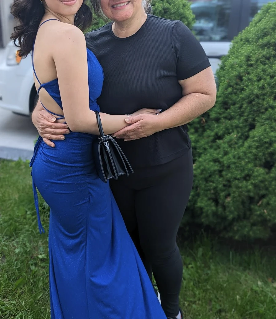 Prom dress in perfect condition size 2 - photo 3