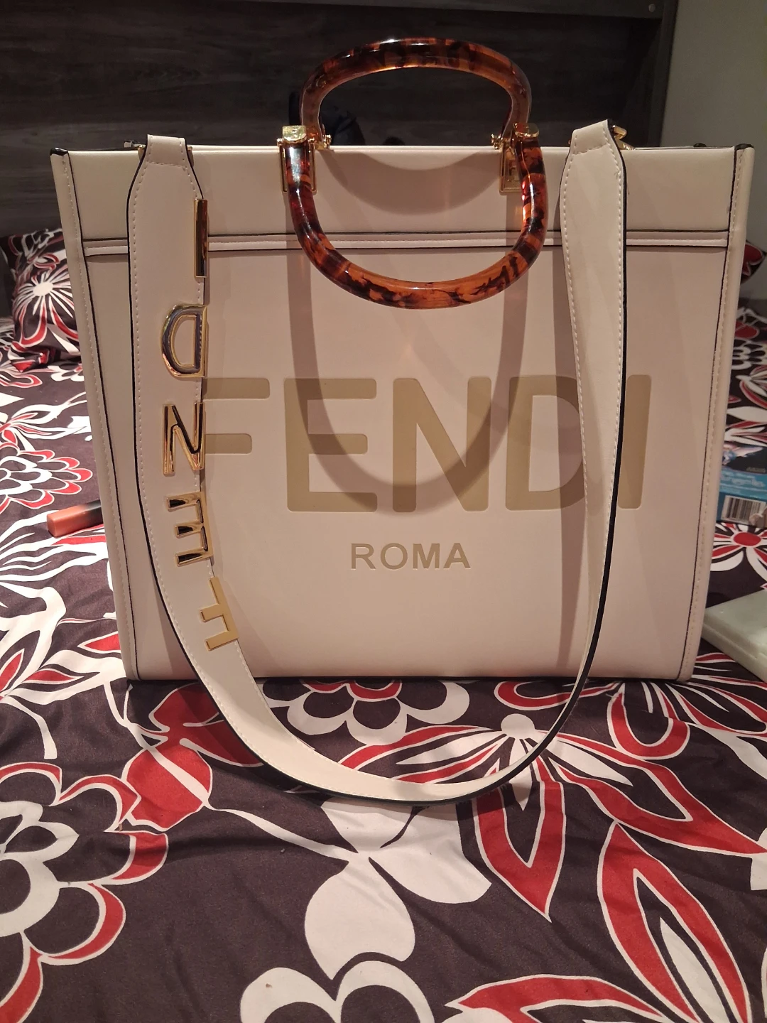 Fendi Roma Tote Bag - photo 2
