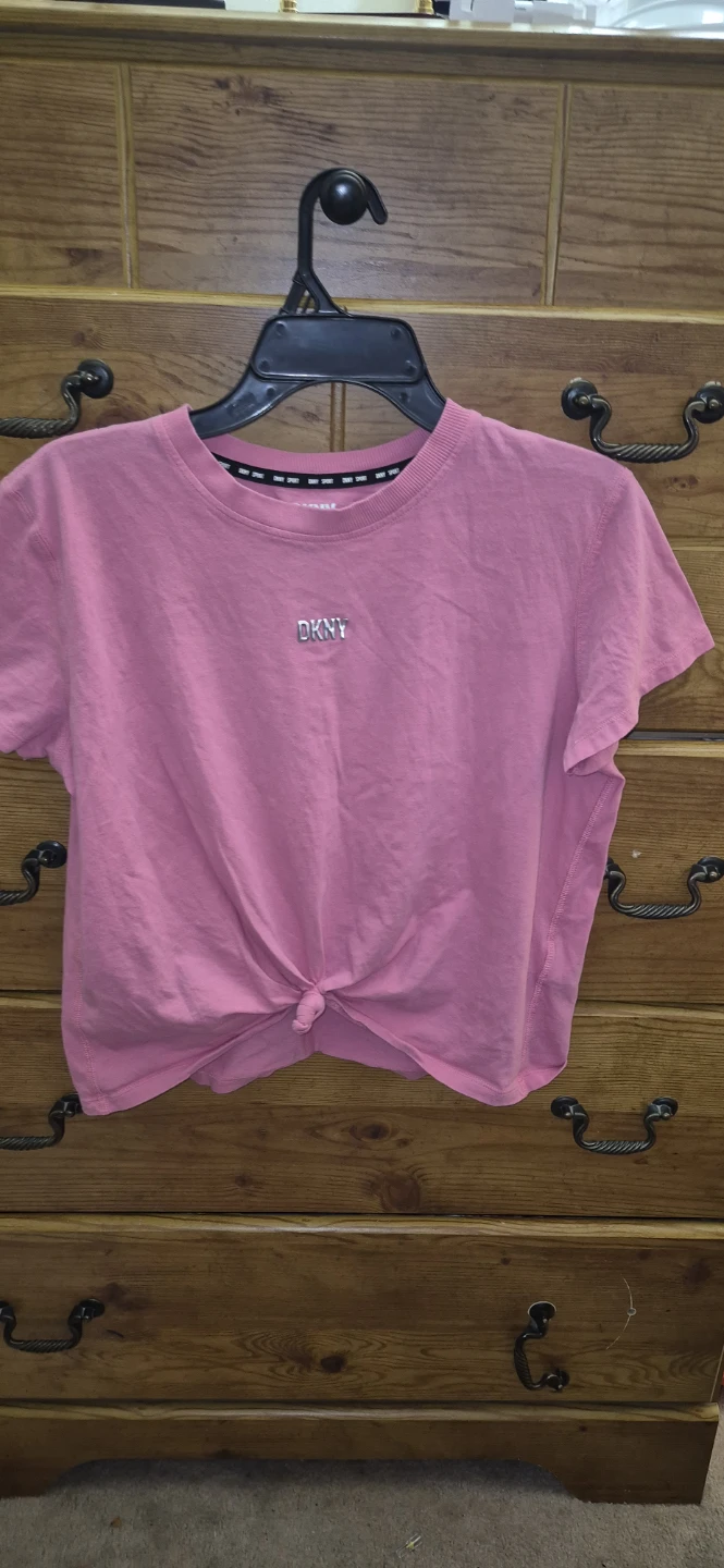 DKNY Sport Pink Cropped T-Shirt Size Medium