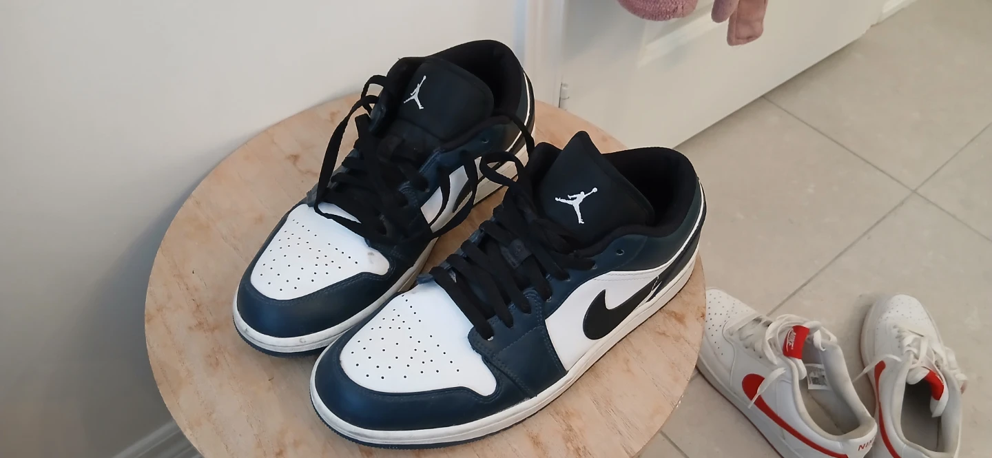 Air Jordan 1 Low Navy White Sneakers - photo 2