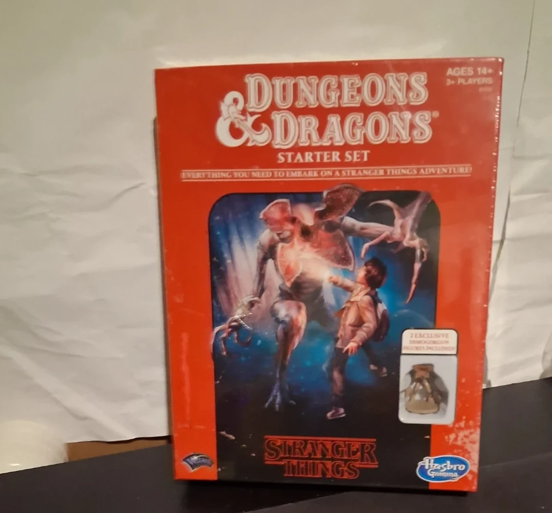 Dungeons & Dragons Stranger Things Starter Set Board Game
