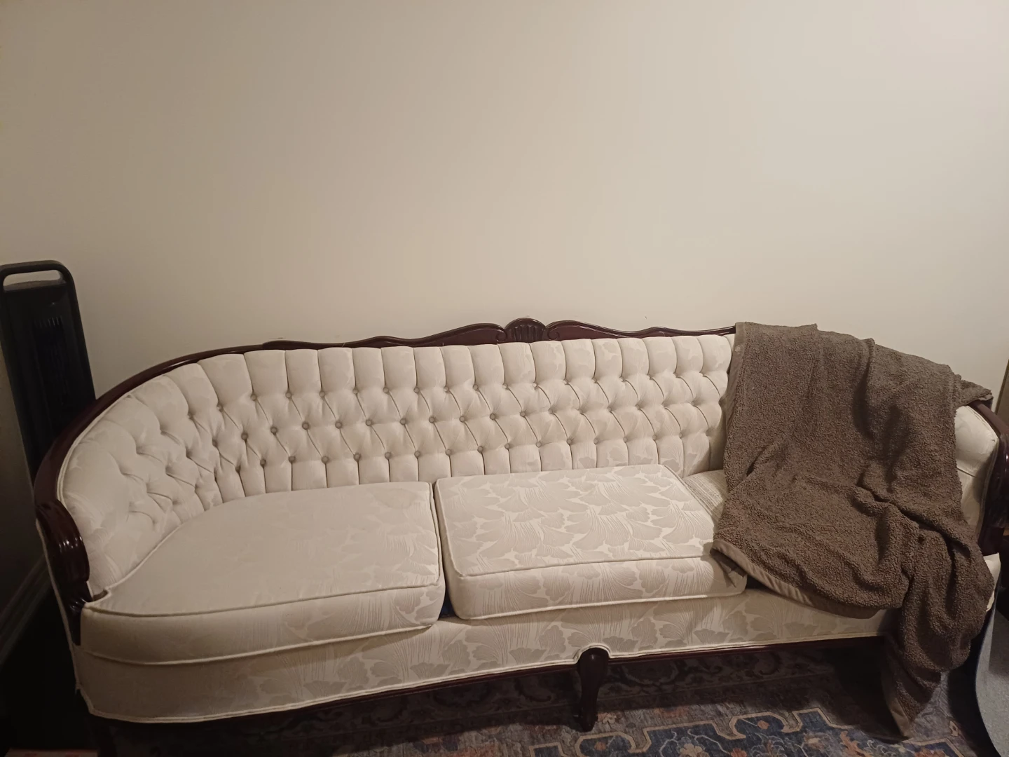 Victorian Style Loveseat Sofa