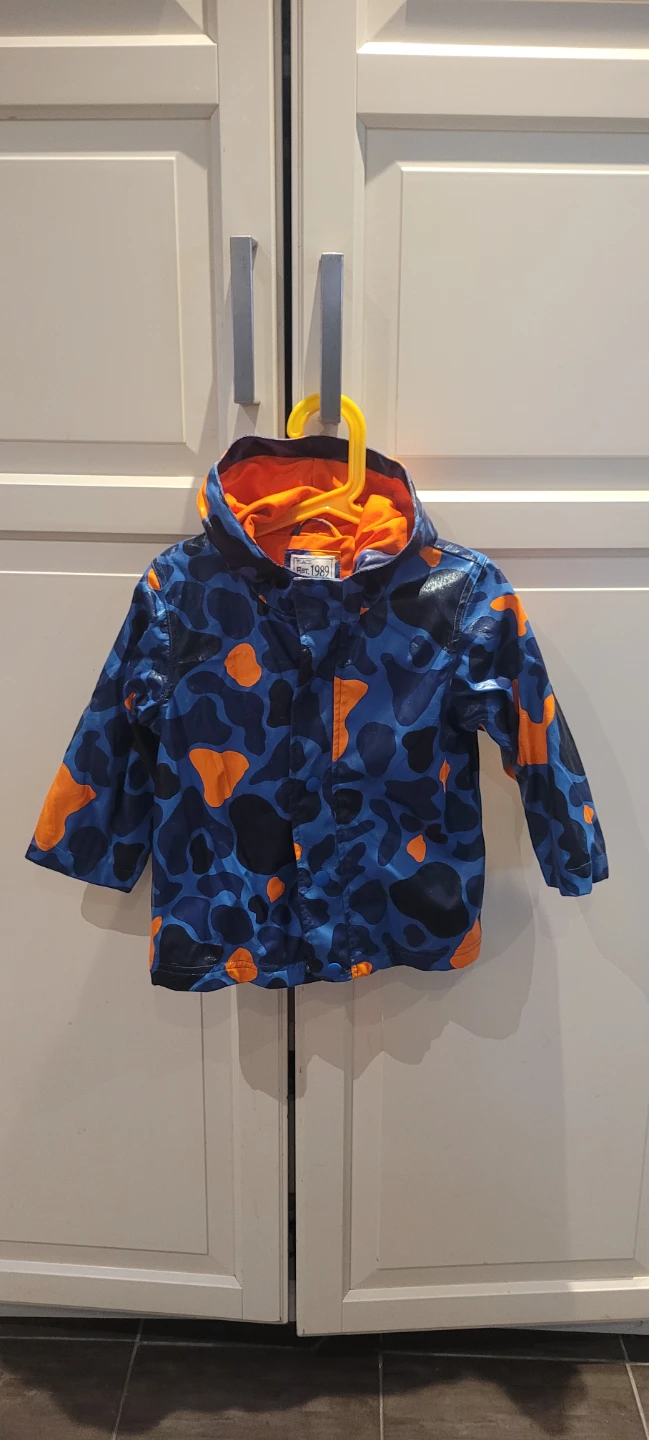 The Children's Place Dinosaur Rain Jacket & Pants - Size 3T