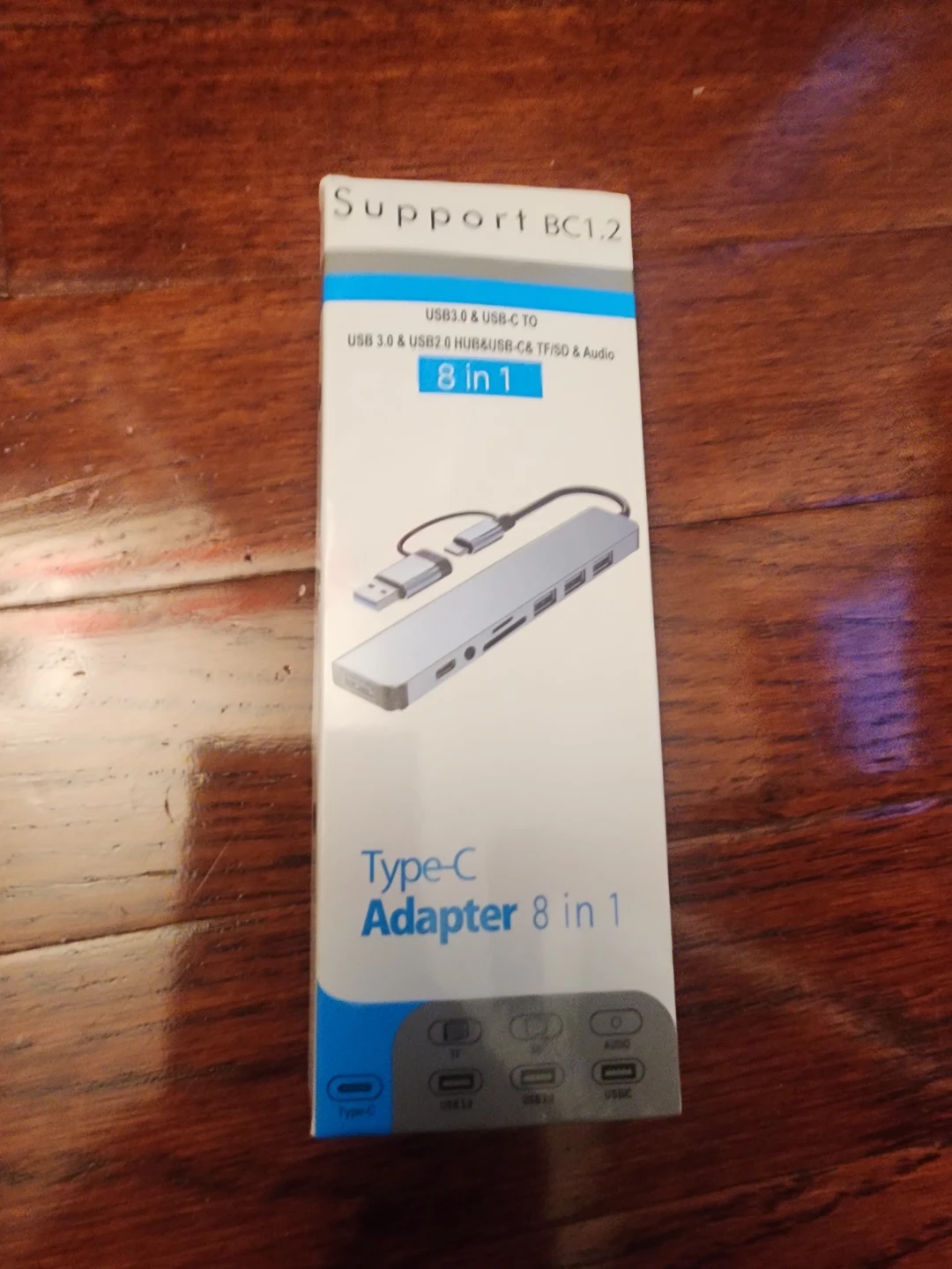 USB-C Adapter 8 in 1 Hub - photo 2