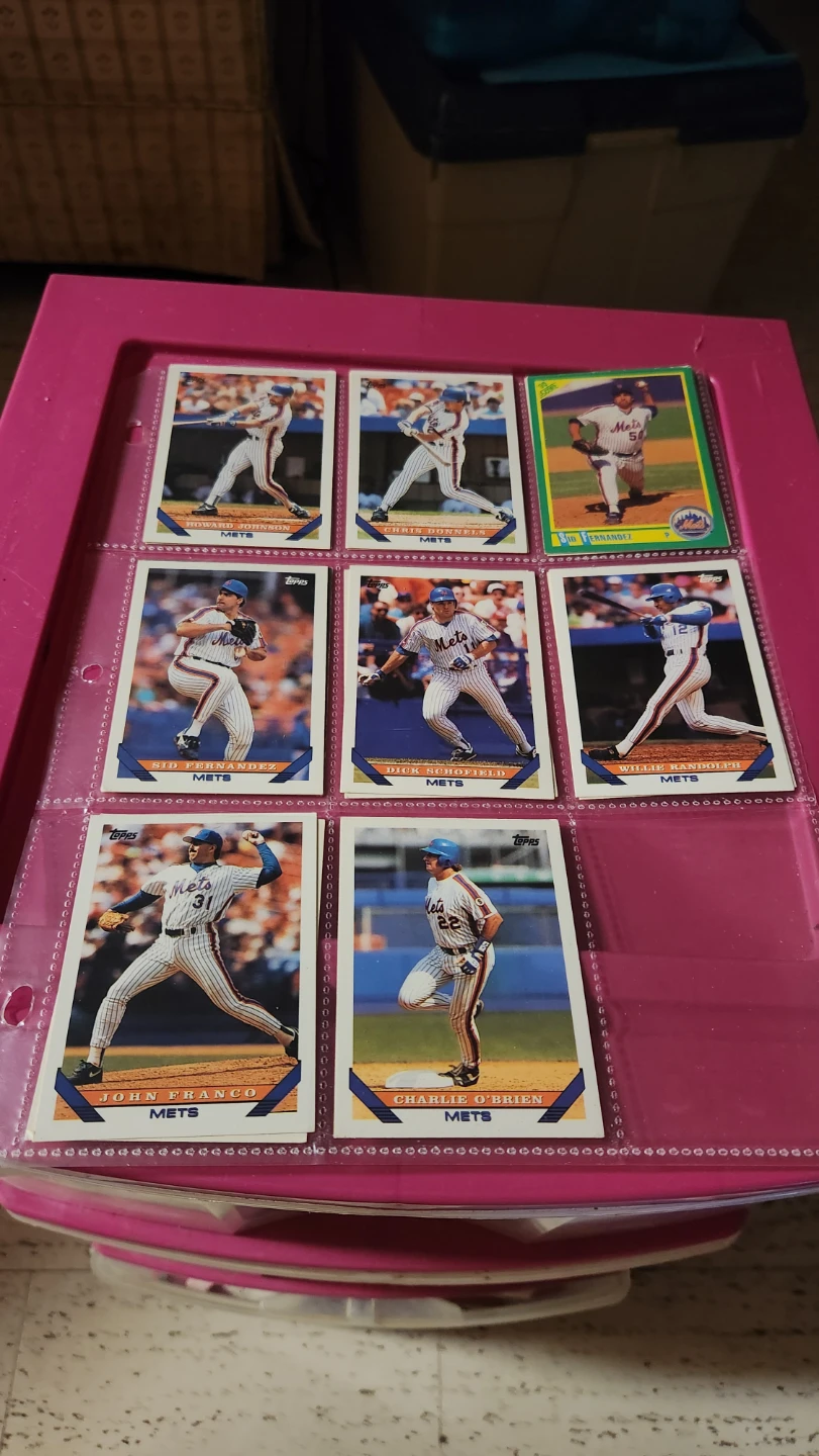 Collection of 15 New York Mets Baseball Cards