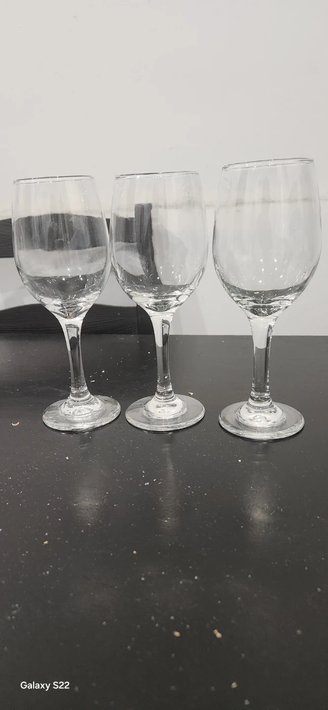 Set of 5 Assorted Wine Glasses - photo 2