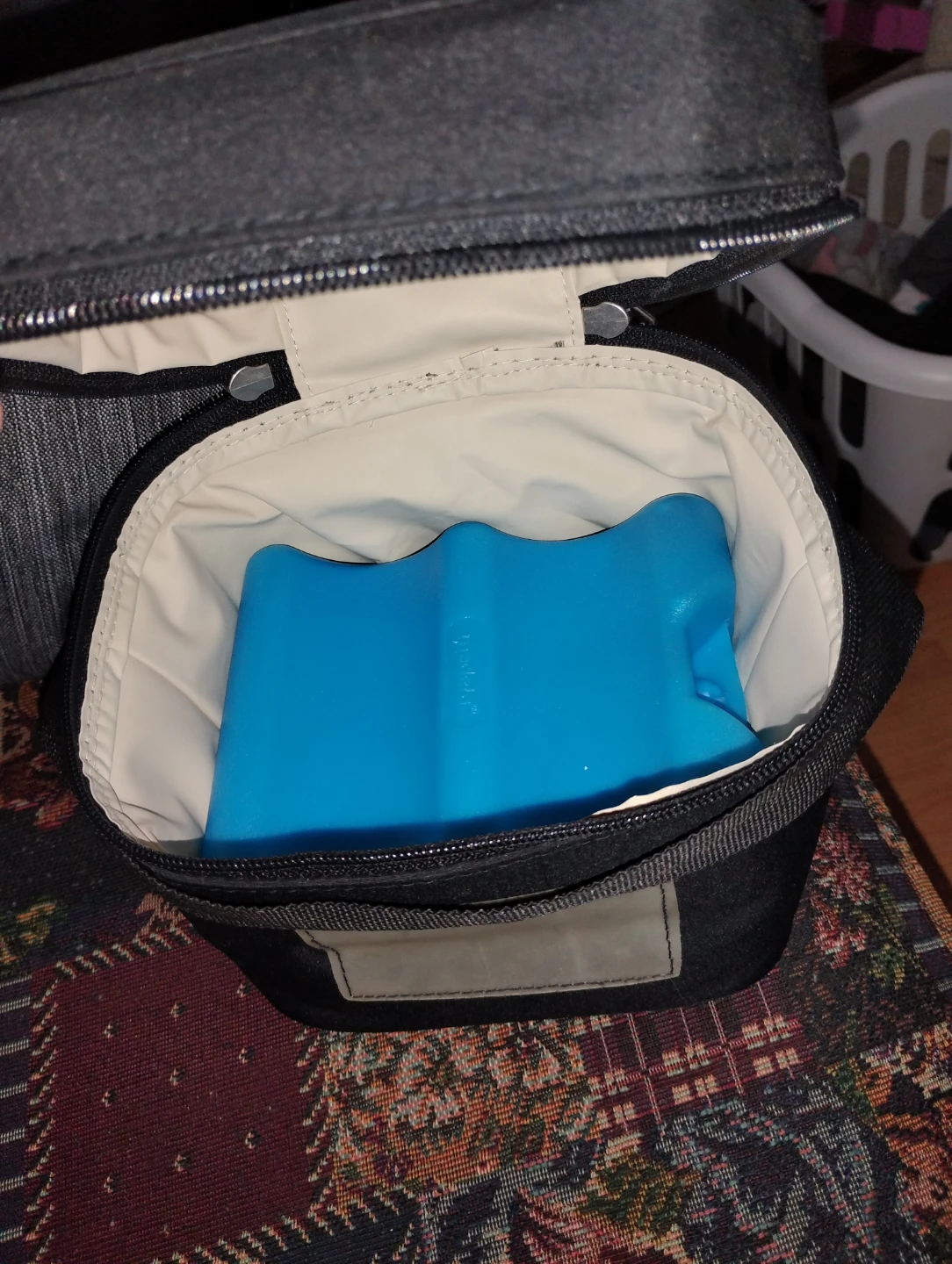 Breast pump - photo 4