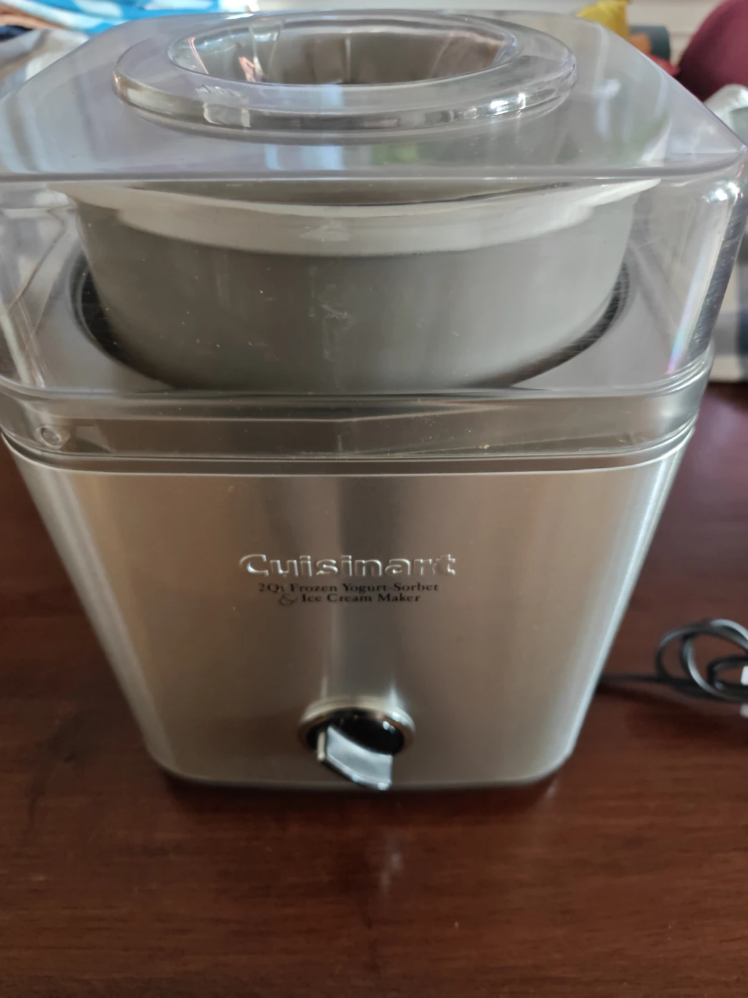 Cuisinart 2-Quart Frozen Yogurt, Sorbet & Ice Cream Maker - photo 2