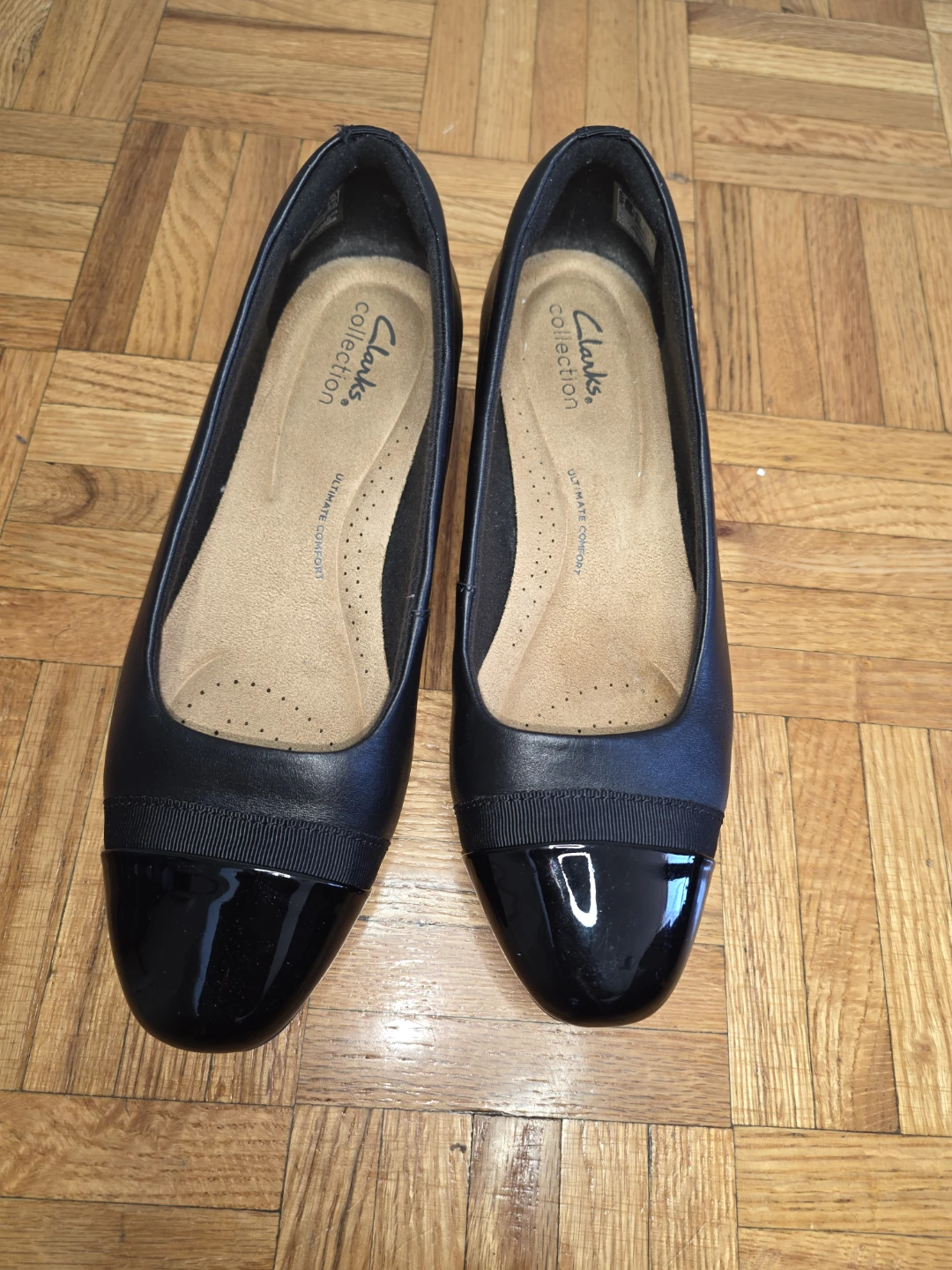 Clarks Collection Women's Black Ballet Flats