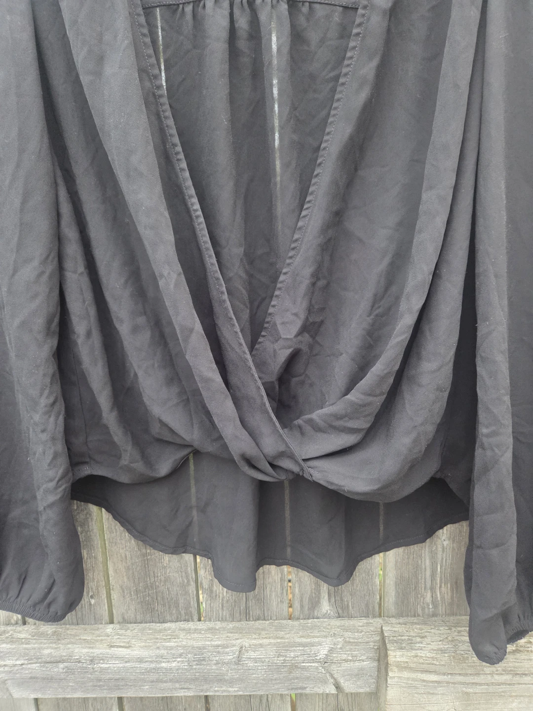 Forever 21 Black Twist Front Long Sleeve Blouse - Size US Medium - photo 2