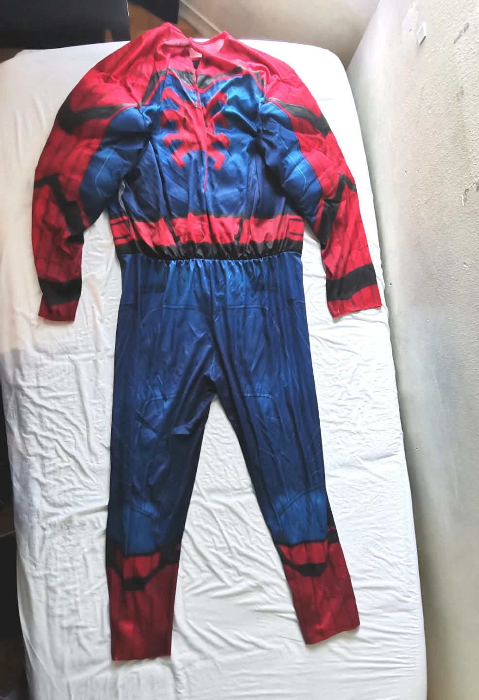 Adult Spiderman Costume Jumpsuit. No Face Mask included. - photo 2