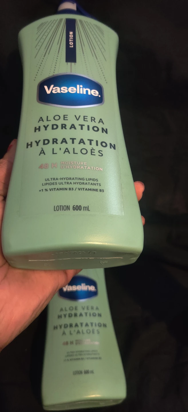 Vaseline Lotions x 3. Each bottle is 600ml. - photo 3