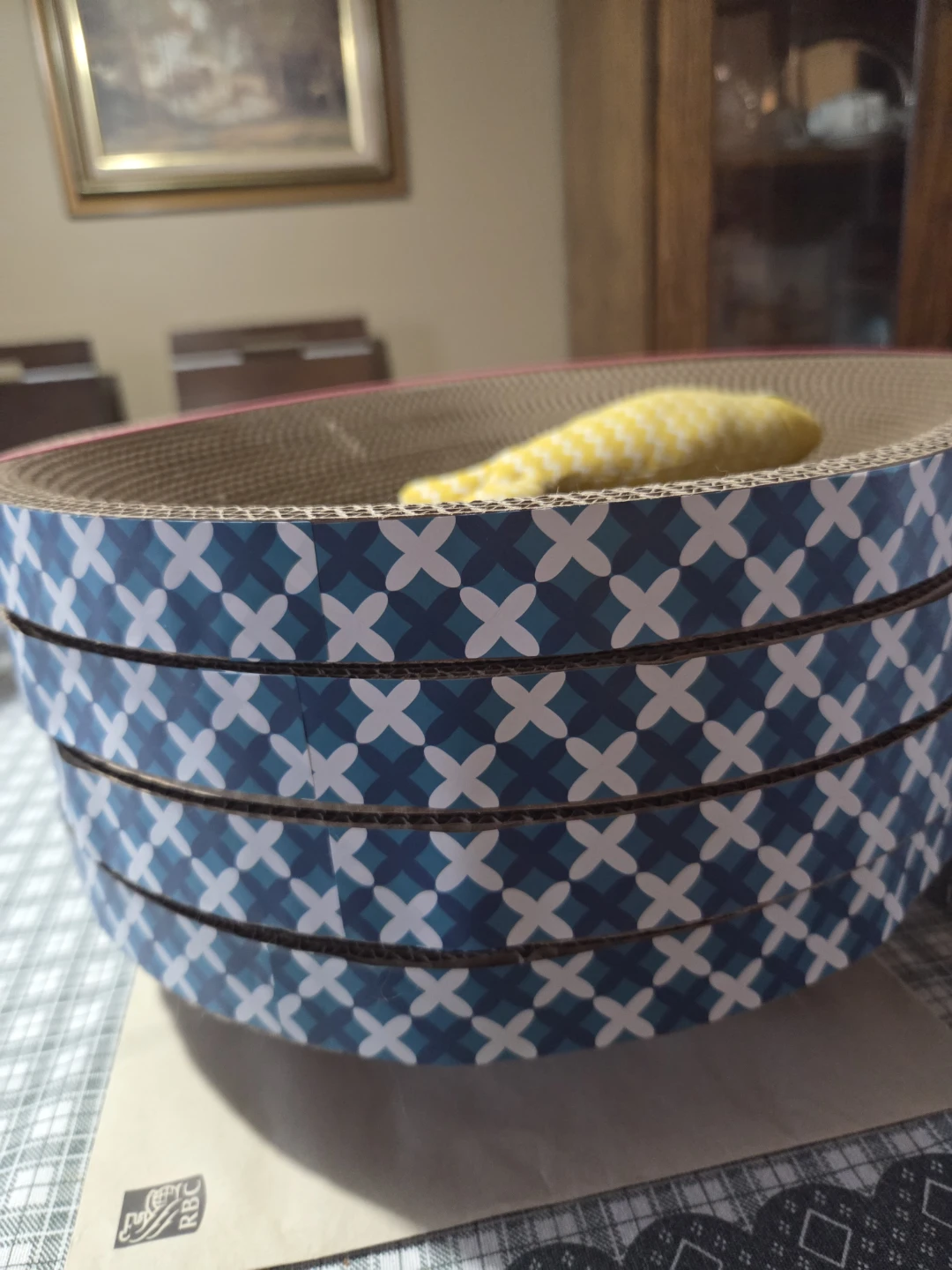 Cat Scratcher Bowl with Toys - photo 2