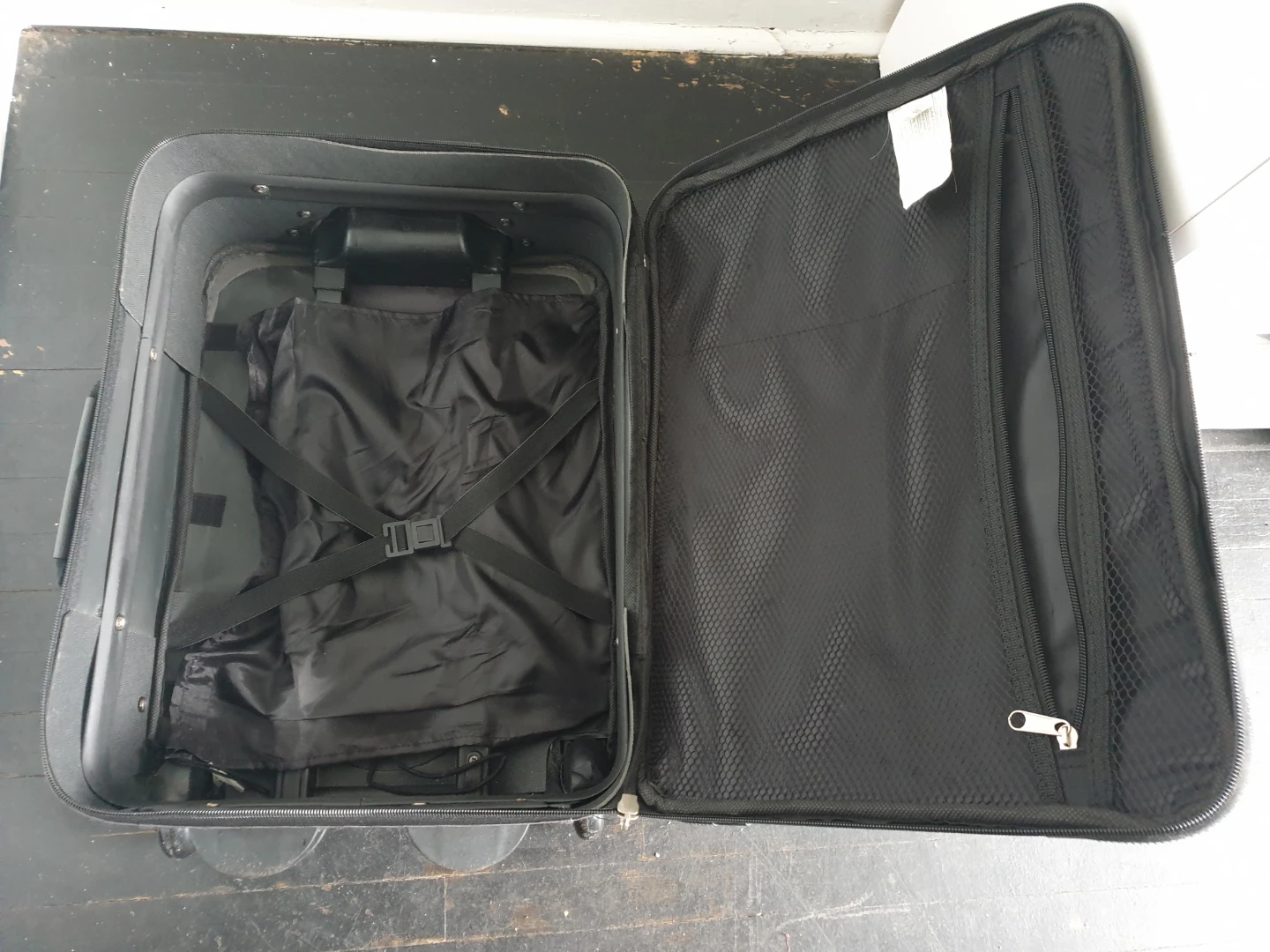 Cambridge Rolling Suitcase - photo 3