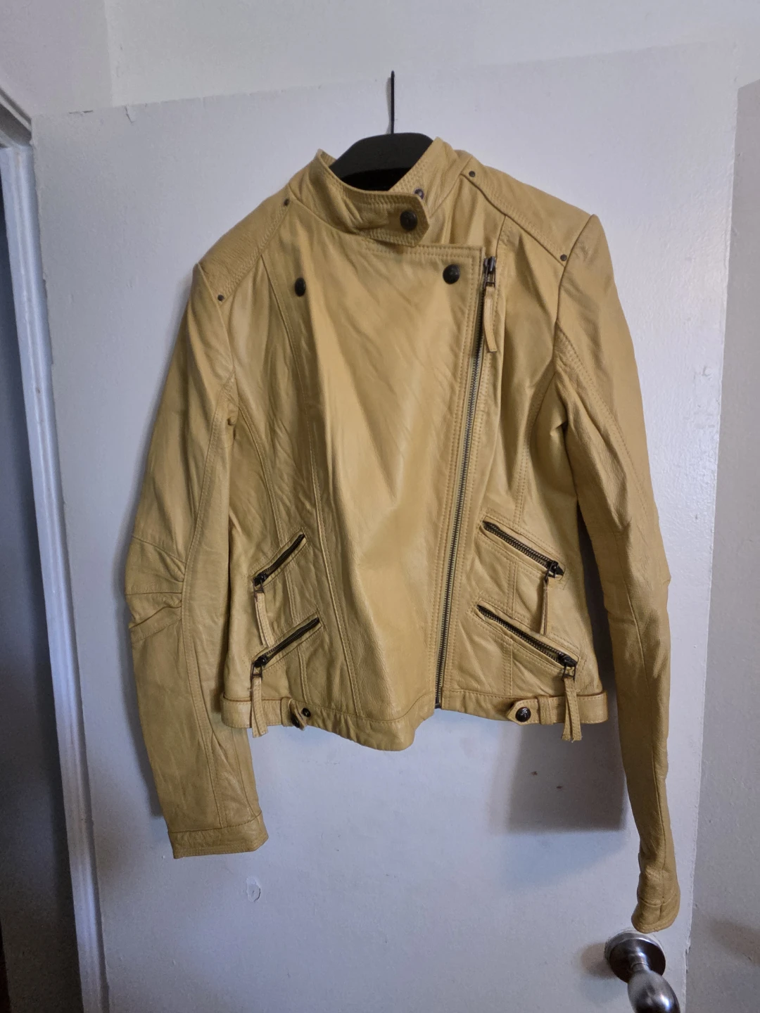 Xntrik Yellow Genuine Leather Moto Jacket Size M - photo 2