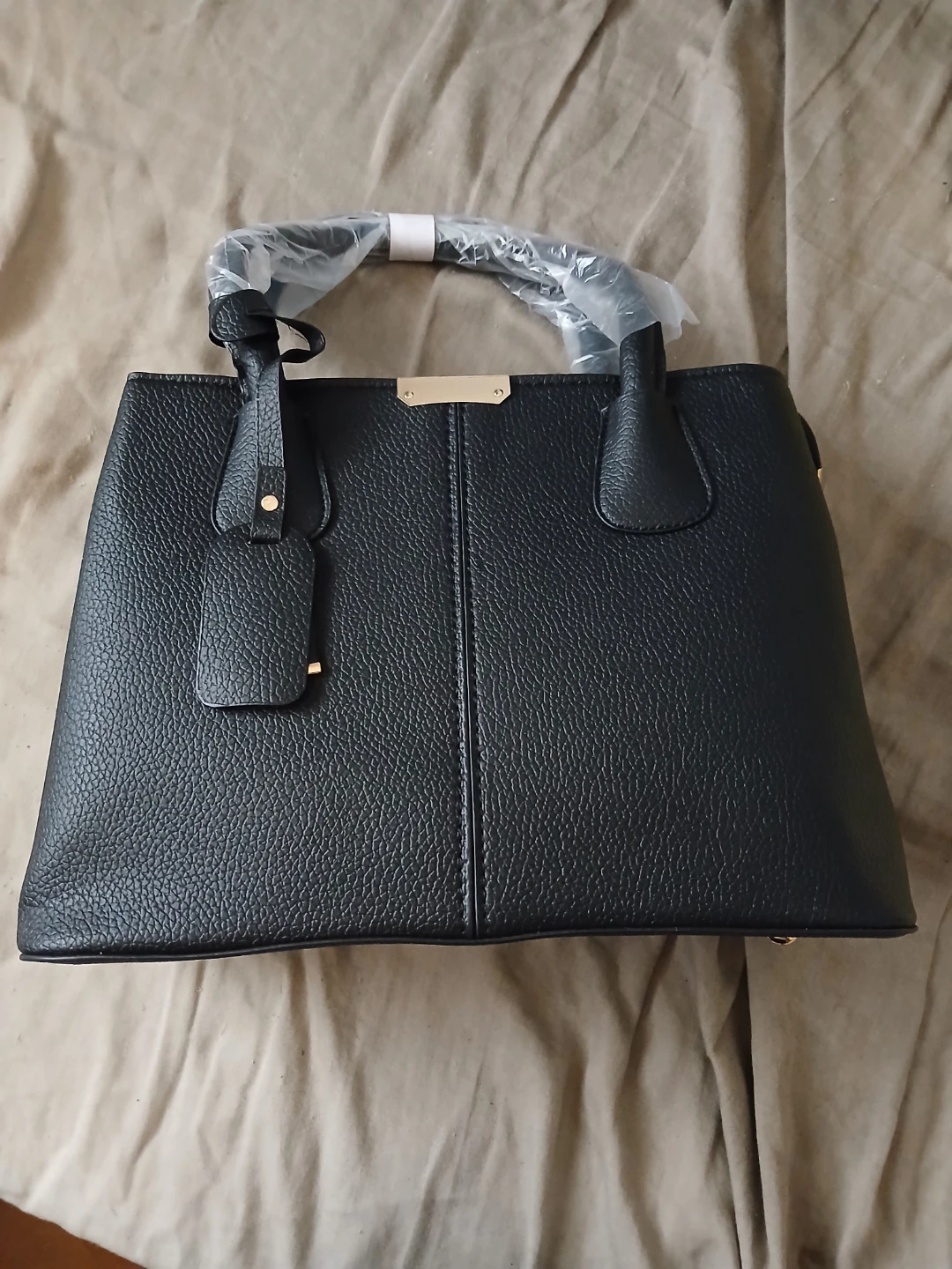 Black Faux Leather Tote Bag With Gold Accents - photo 4