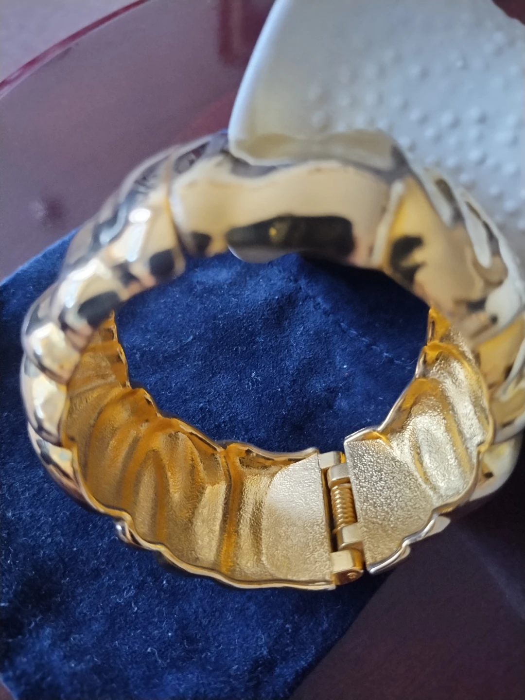 Gold Tone Statement Bangle Bracelet - photo 4