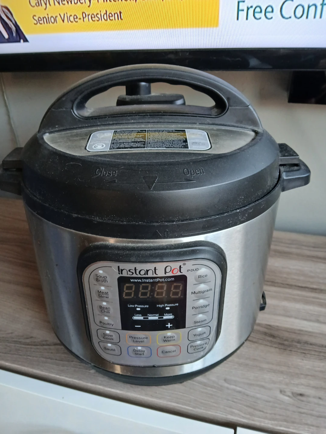 Instant Pot Duo 6-Quart Pressure Cooker