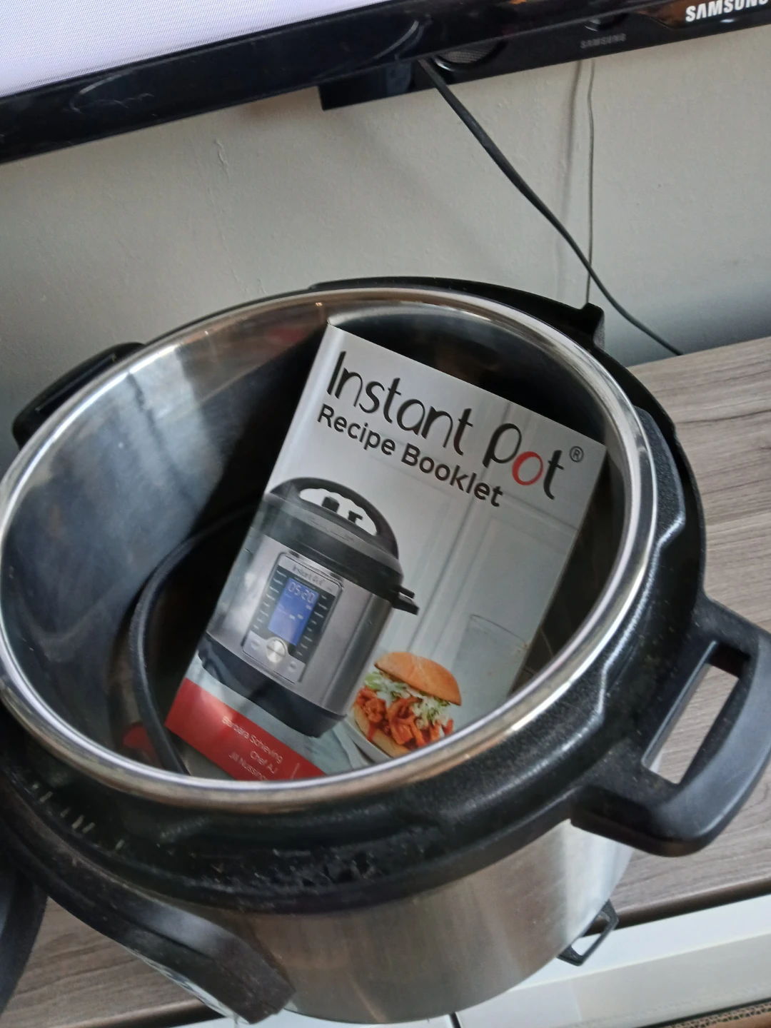 Instant Pot Duo 6-Quart Pressure Cooker - photo 3