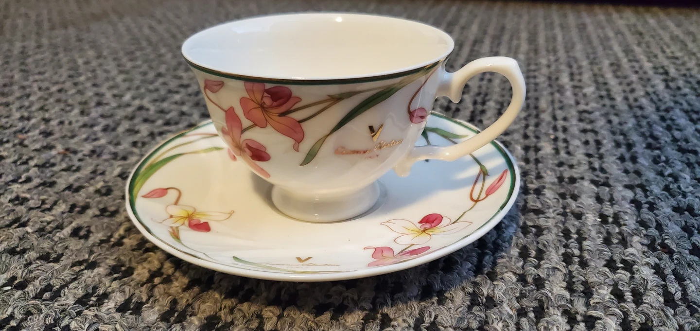 Villeroy & Boch Tea Cup and Saucer Set - photo 2