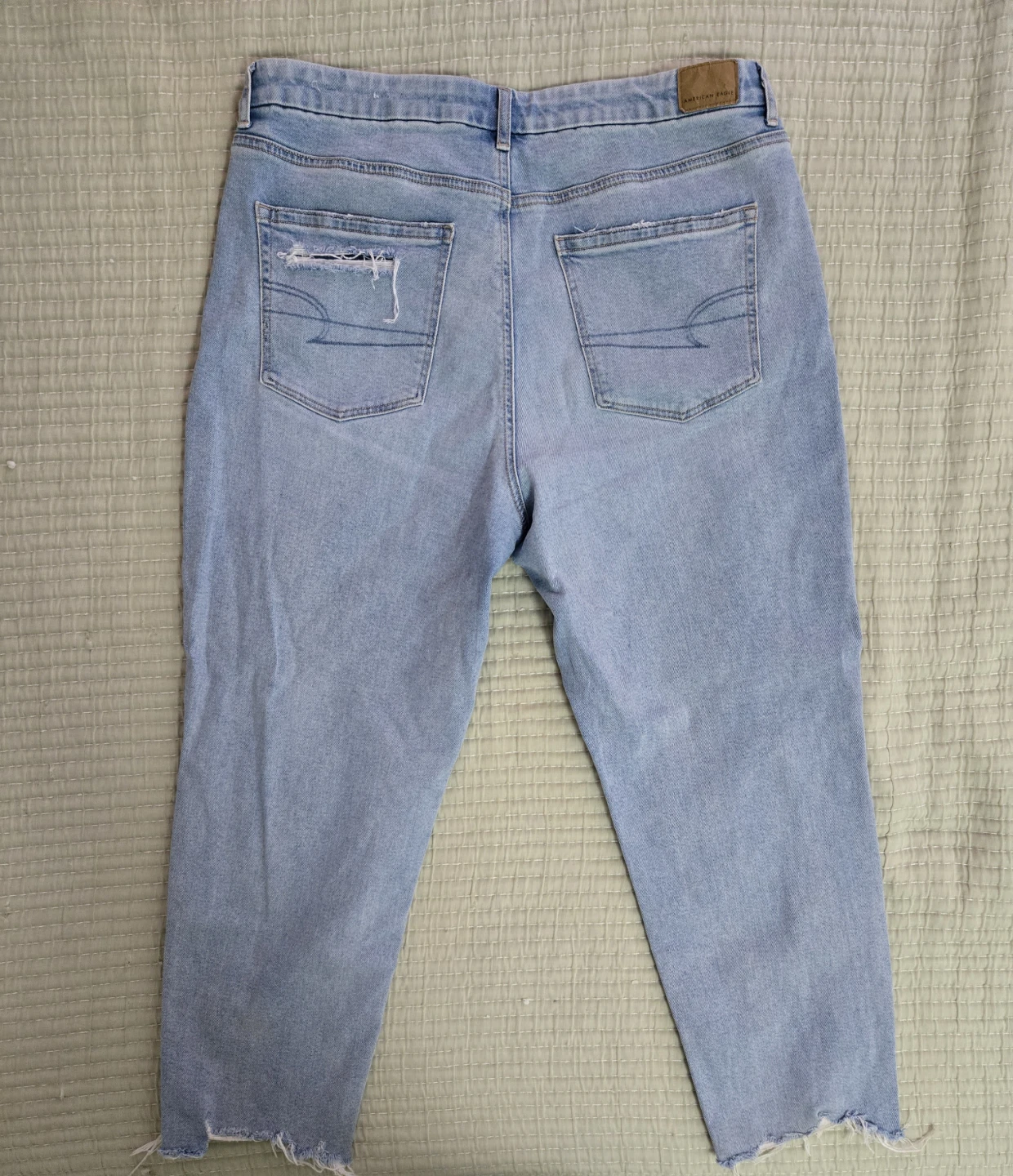 AE Strigid Curvy Ripped Mom Jean, Size 16 Short 🌱 - photo 4