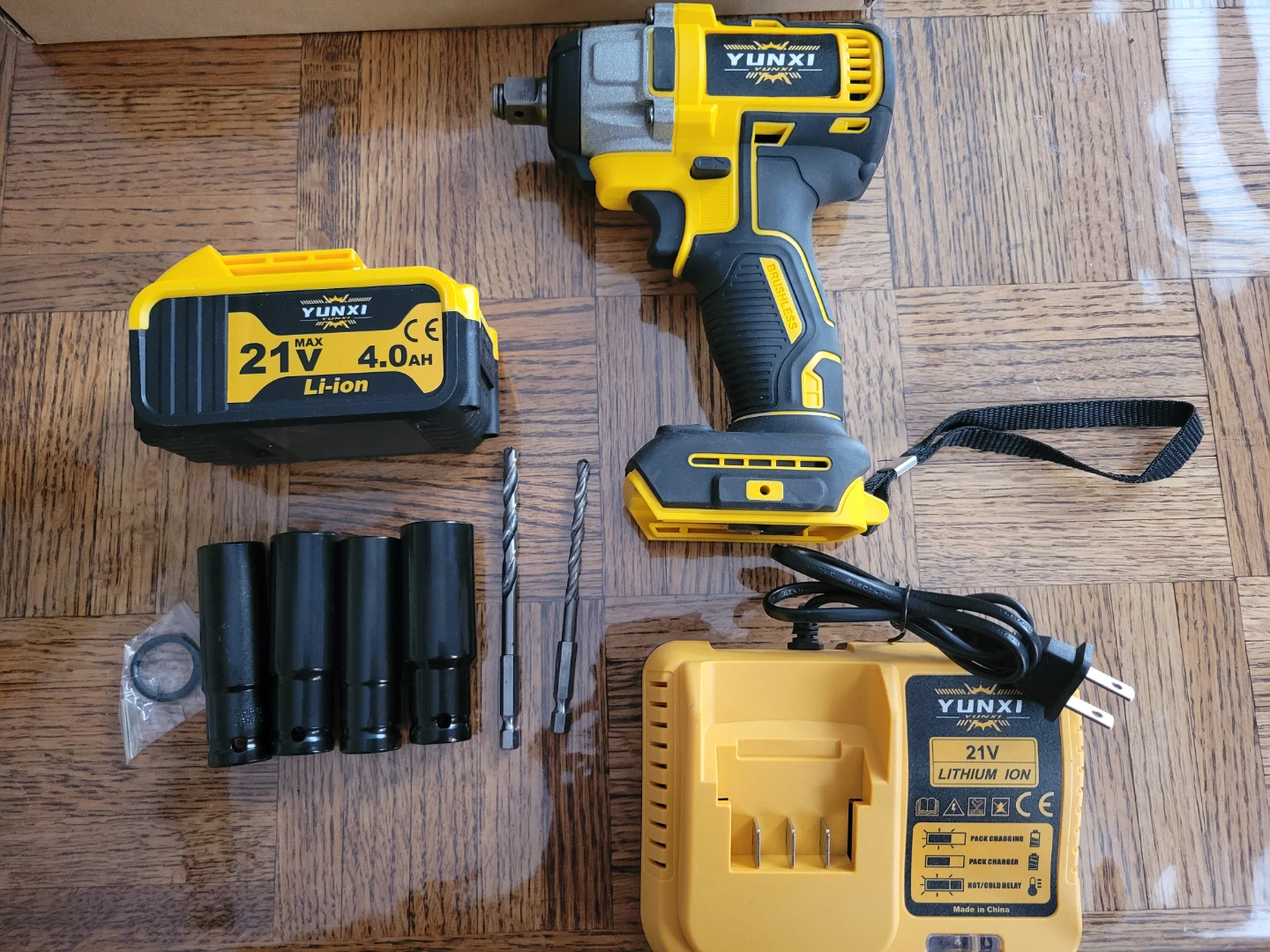NEW YUNXI Cordless Impact Wrench Set one 4.0Ah Battery