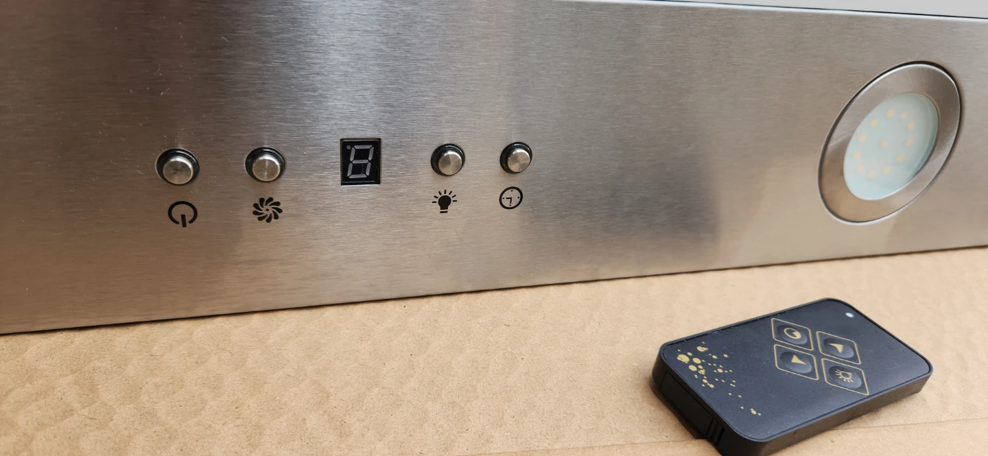 Stainless steel Under Cabinet Range Hood - photo 3