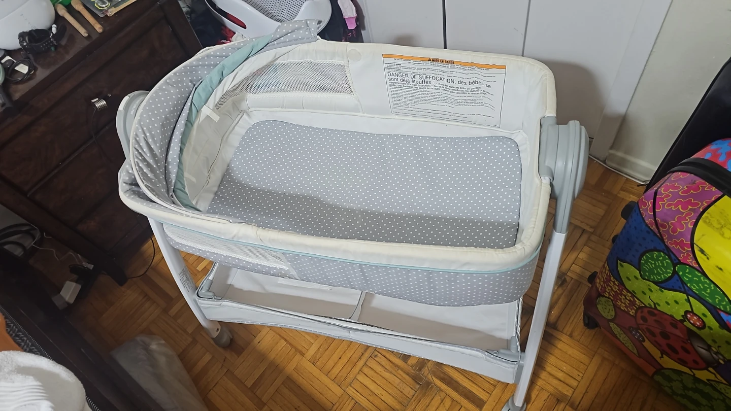 Grey Polka Dot Baby Bassinet