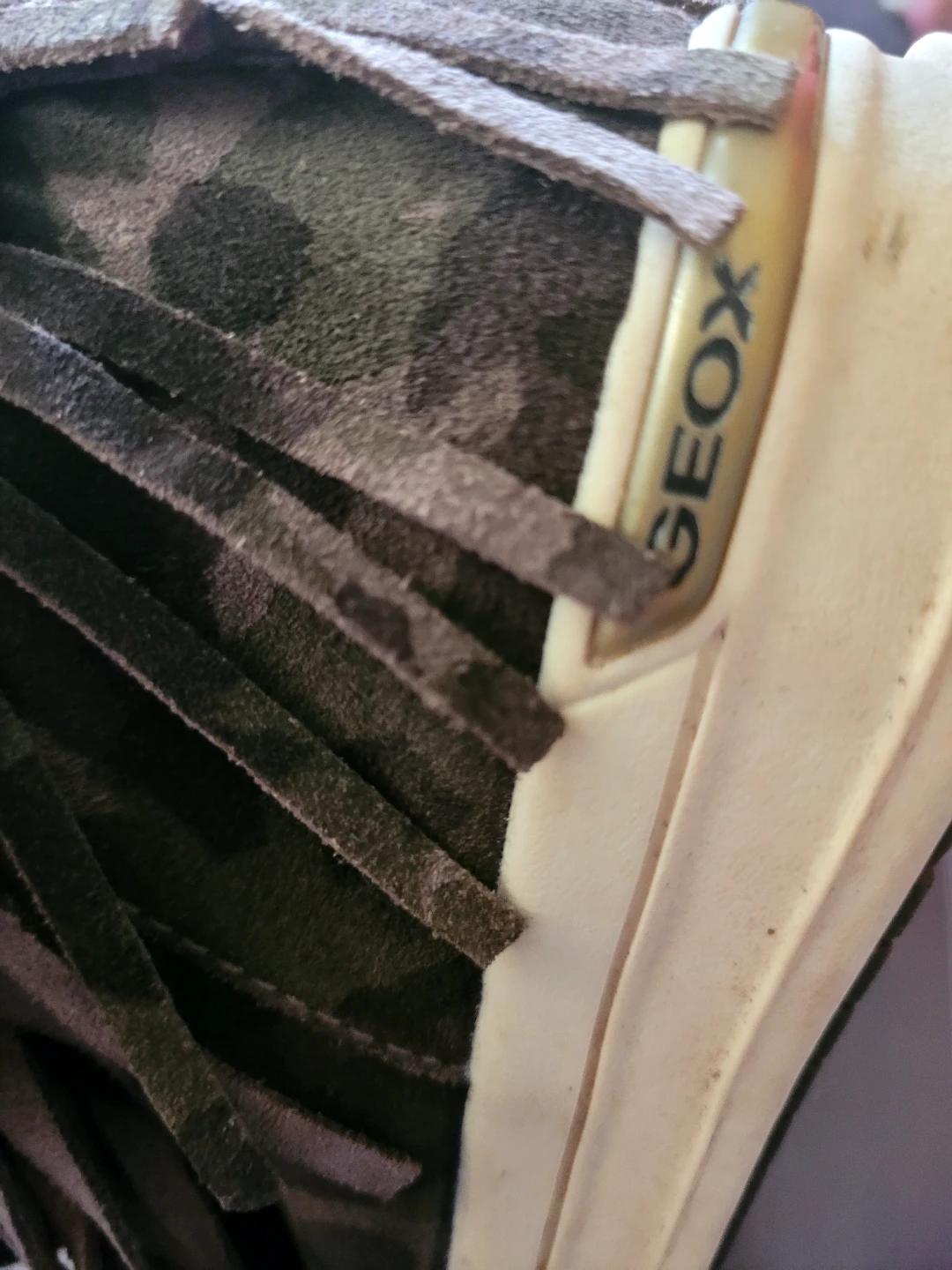 Geox Fringe Camo High Top Sneakers Size 34 - photo 2