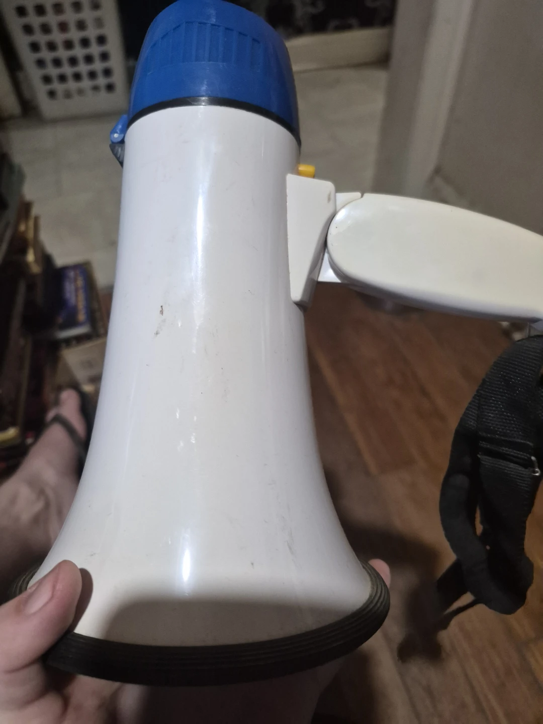 Mega Mite Megaphone with Siren