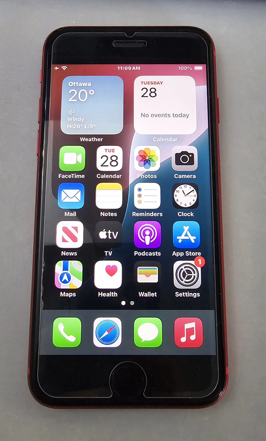 Unlocked Red iPhone SE 2020, 64gb