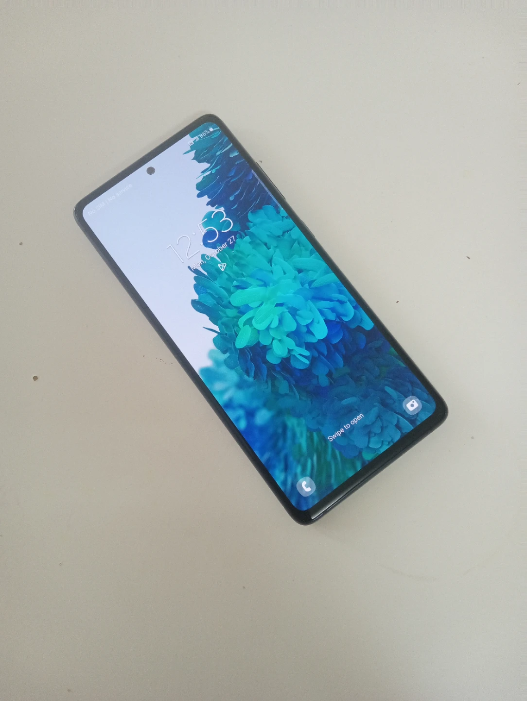Samsung Galaxy S20 FE 5g 128 GB - photo 2