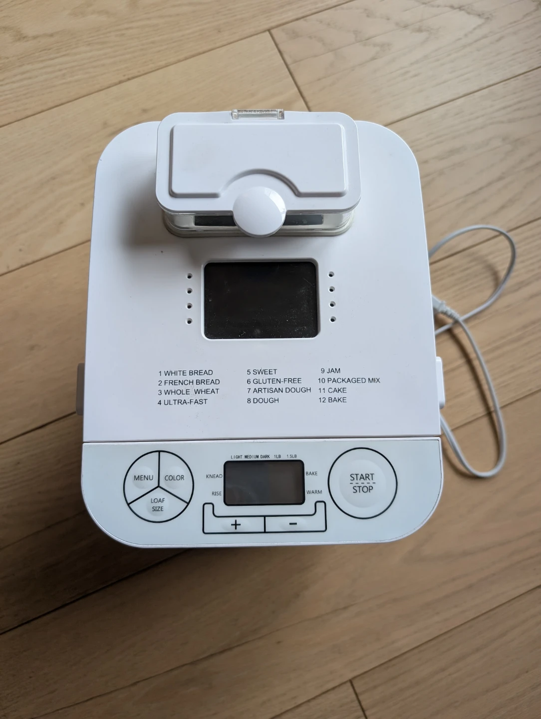 Dash bread maker machine barely used