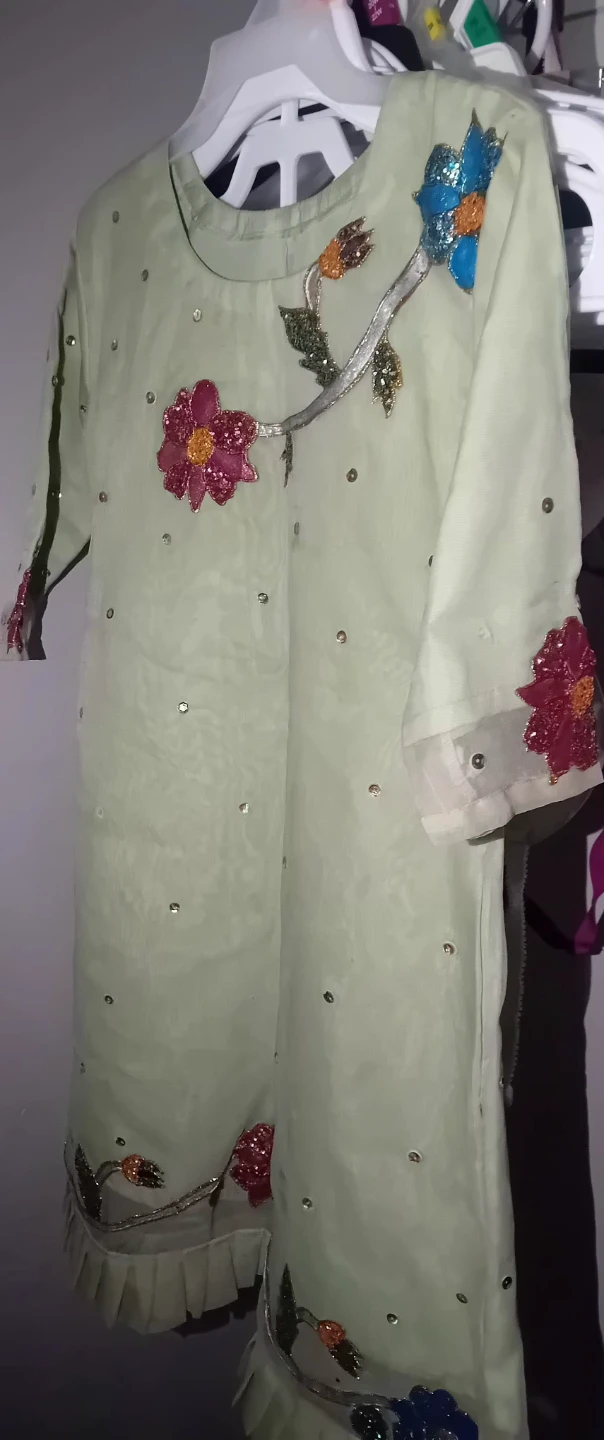 Light Green Embroidered Kurti - photo 2
