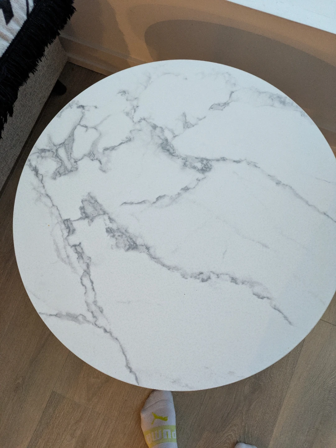 Round Marble-Look Side Table with Gold Base - photo 2