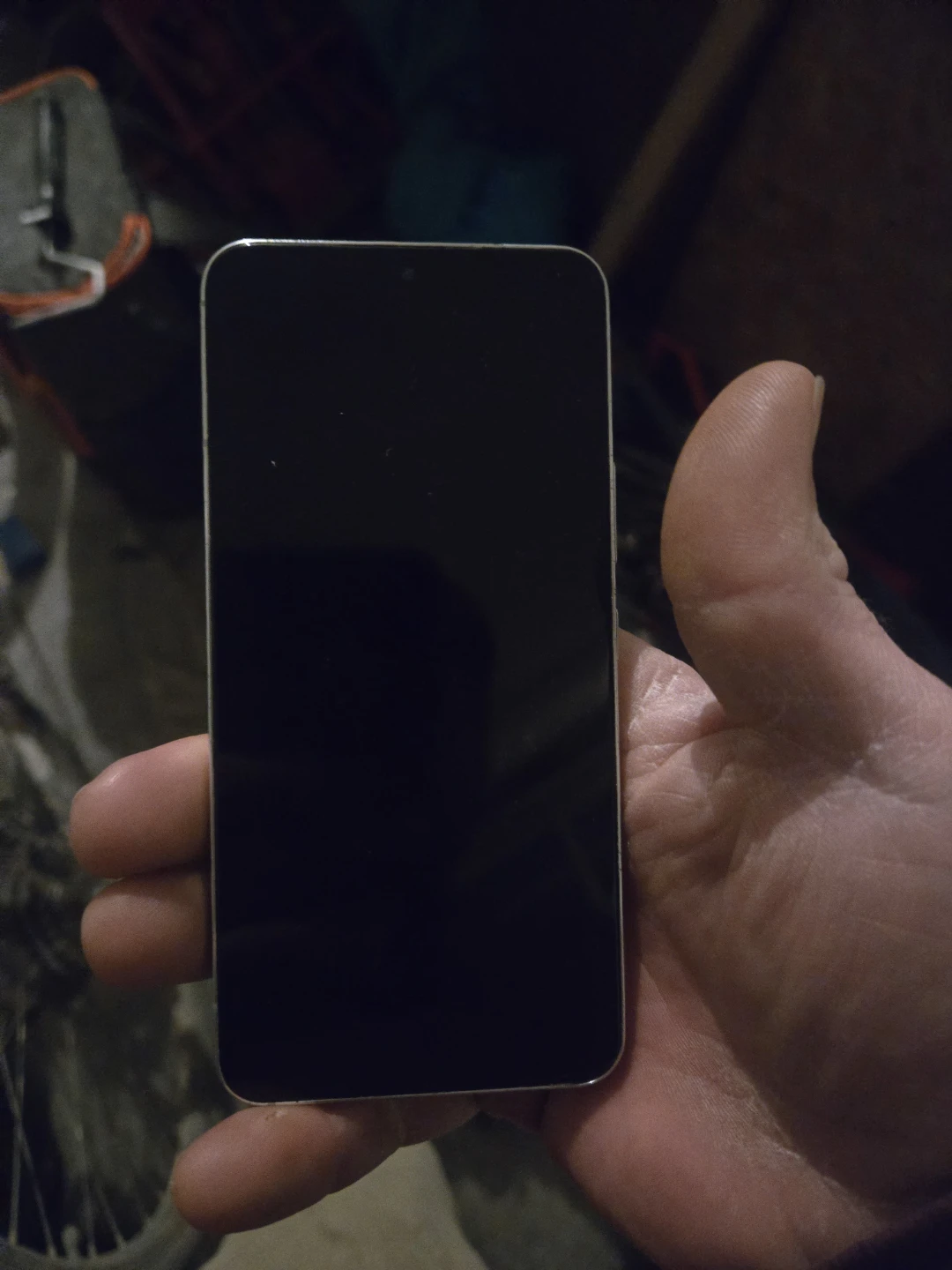 Samsung Galaxy S22 Cell Phone - photo 2