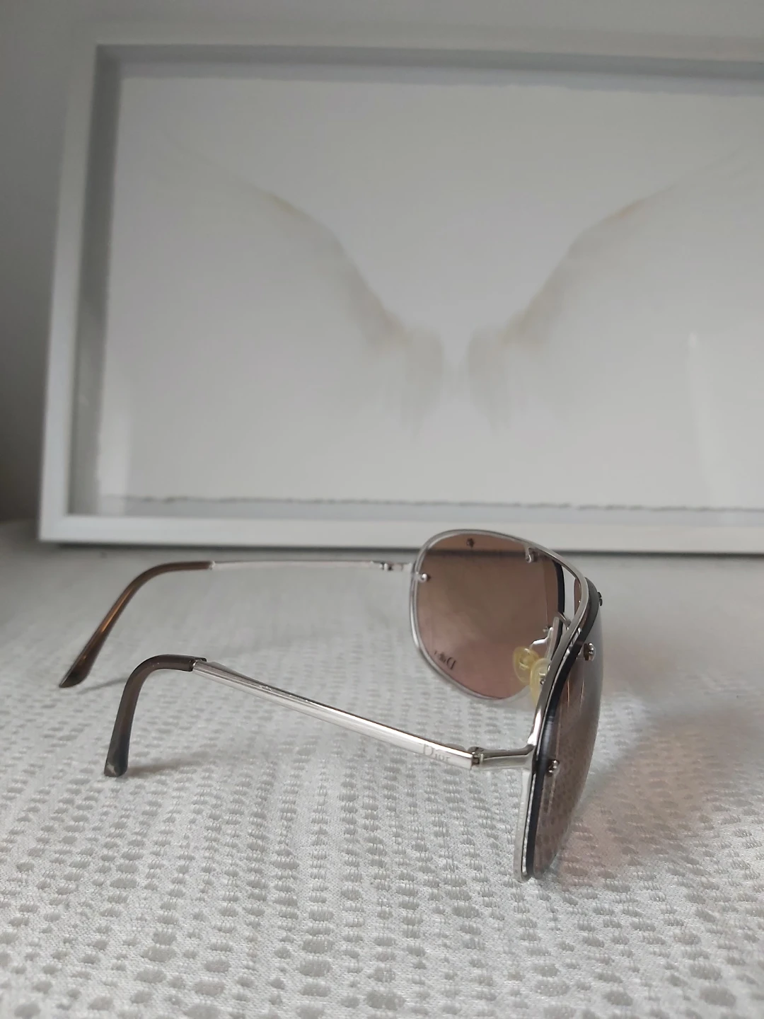 Dior Sunglasses with Case - photo 3