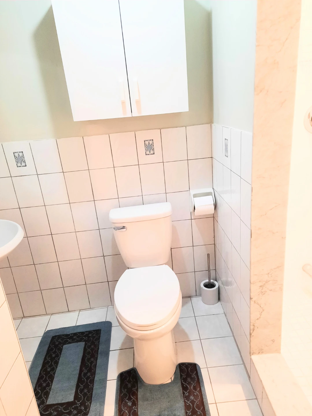 maple/Vaughan- Keele and Major Mackenzie basement for rent - photo 4