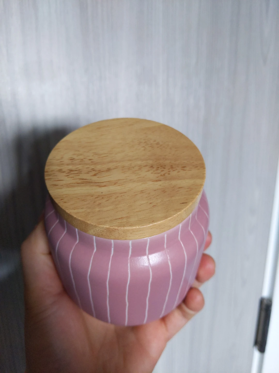 $5 (ret. $14), Anthropologie ceramic food jar with airtight lid - photo 2
