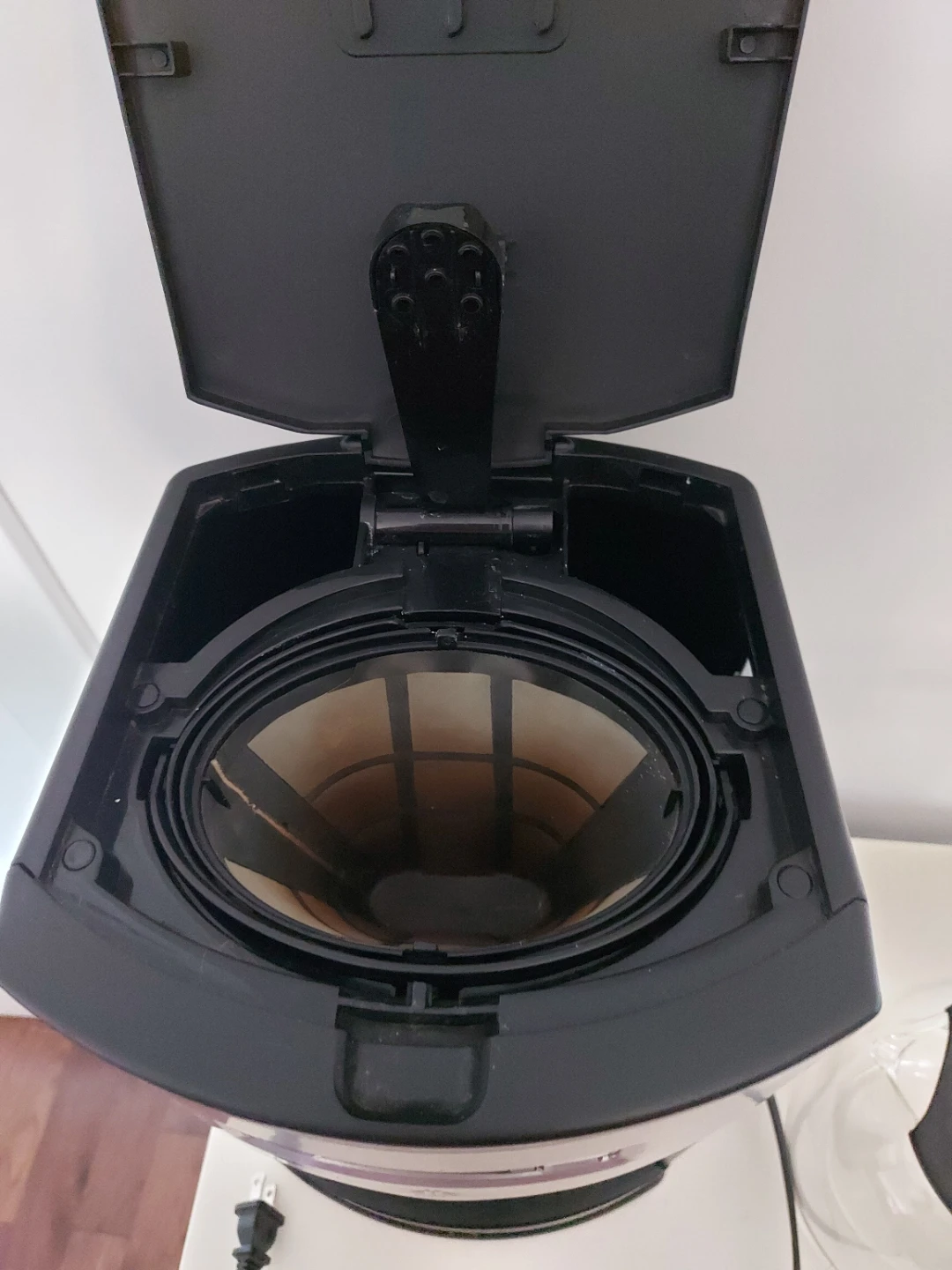 12-Cup Coffee Maker - photo 3