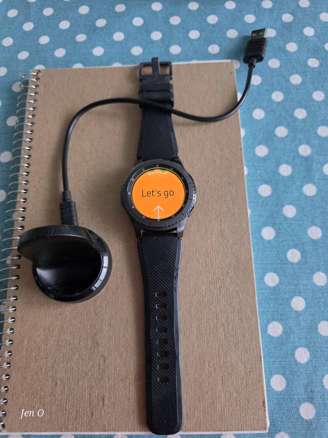 Samsung Gear S3 Frontier Smartwatch with Charger